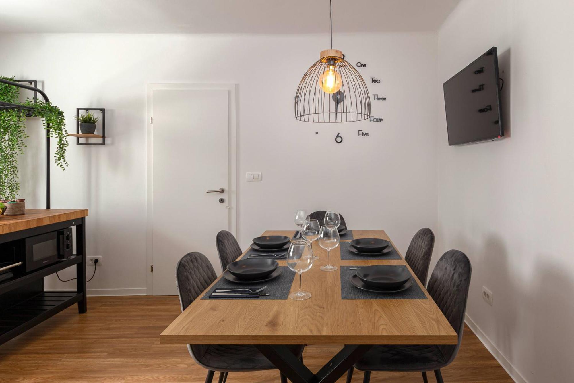 Apartments Grahek Ljubljana Eksteriør bilde